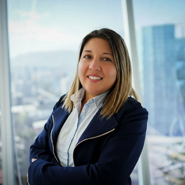 Jennifer <br> Mardones 